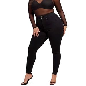 FTF Black Curvy Skinny Jeans size 14